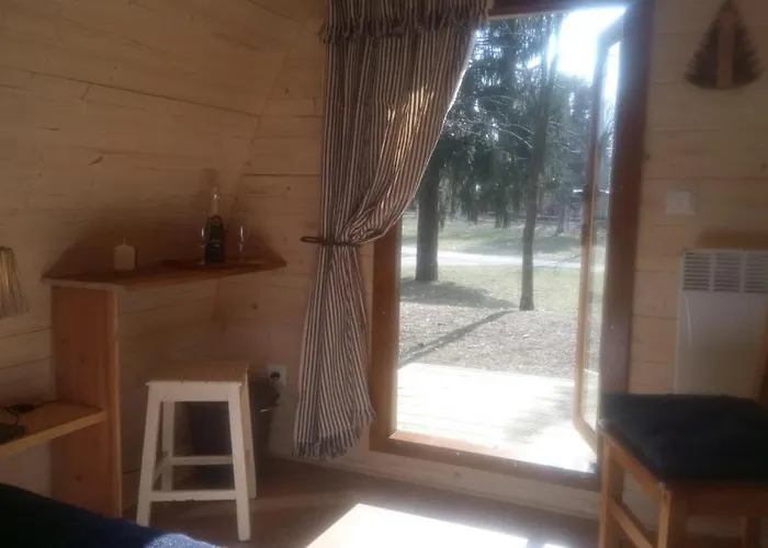 En Bois Pod 2 Luxussátor Champfromier